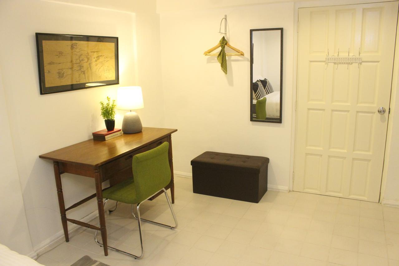 The White Bed And Breakfast Bacolod Exterior foto